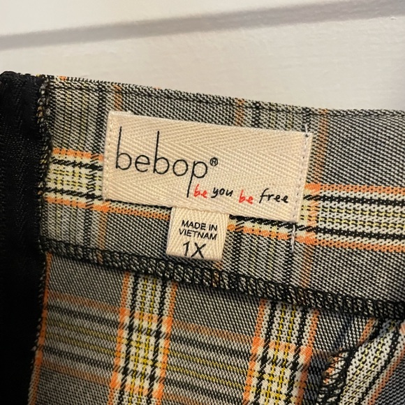 Plaid jumper dress - Picture 2 of 4